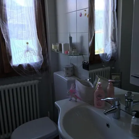 Panoramic View Apartment Domaso